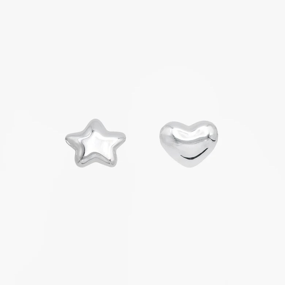 Sandy Liang found earrings